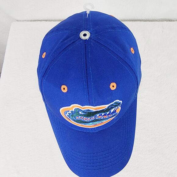 NWOT Florida Gators Captivating Baseball Cap Blue w/ Embroidered Logo Adjustable - Picture 5 of 10
